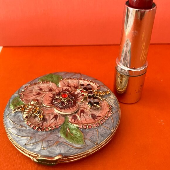 Vintage Enamel Compact: Jewelled Dragonfly & Bee, Double Mirror - Picture 2 of 9